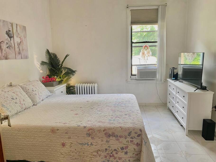 Cozy Private Apt 10 Min From Manhattan Subway! New York Exterior photo